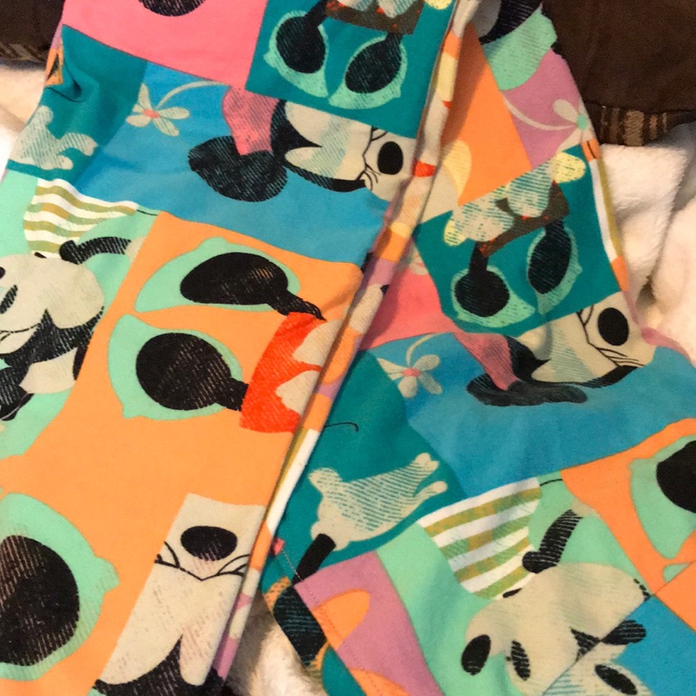 LulaRoe Minnie Mouse leggings